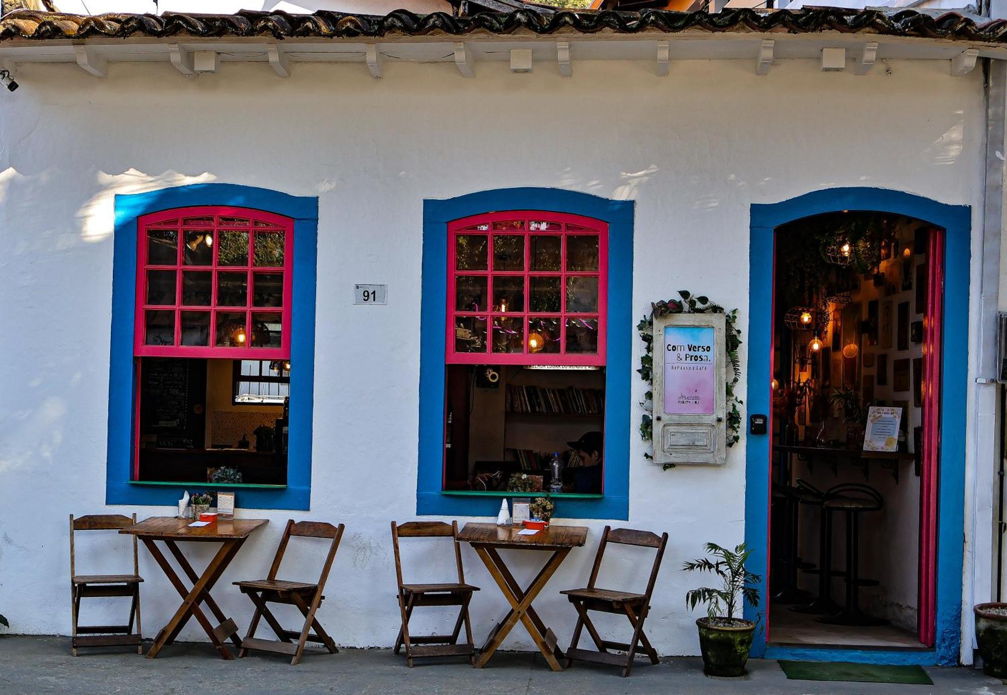 Com Verso E Prosa Repouso E Cafe Araquari Dış mekan fotoğraf